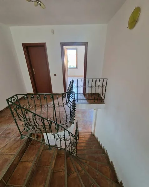 Pipera, vila moderna, garaj, curte mare, P+1+M, 400 mp utili, centrala